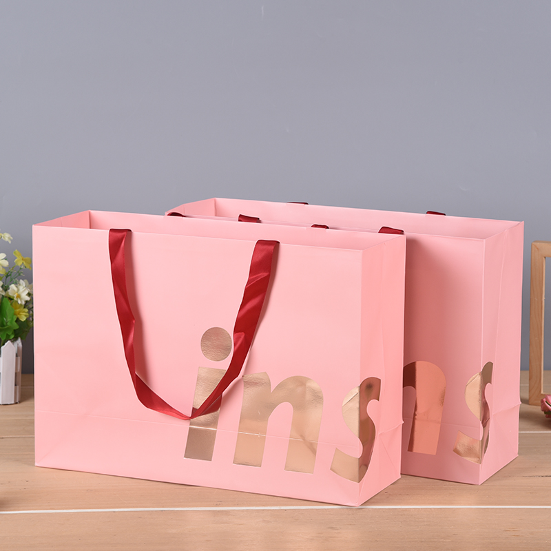  Shopping paper bag